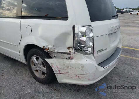 2012 Dodge Grand Caravan Sxt из США, поврежденный, VIN 2C4RDGCG9CR364795